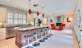1342 Applewood Rd, Baton Rouge, LA 70808