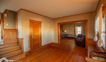 321 S Moore St, Algona, IA 50511