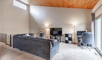 8372 Lower 138th Ct, Apple Valley, MN 55124