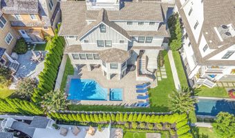 45 Strickland St, Bay Head, NJ 08742