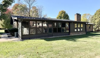 6408 Rosalind Ln, Anderson, IN 46013