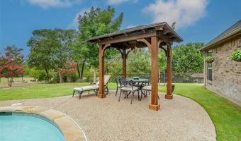 142 Meadow Arbor Dr, Weatherford, TX 76085