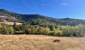 271 Cove Rd, Ashland, OR 97520