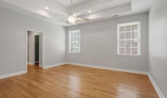 510 Chippendale Ln, Boiling Springs, SC 29316