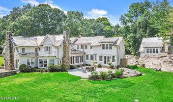 175 Cat Rock Rd, Cos Cob, CT 06807