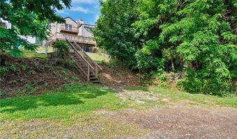3003 Cobden St, Airville, PA 15203