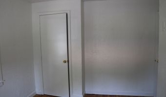 264 Pearl Harbor St, Bridgeport, CT 06610