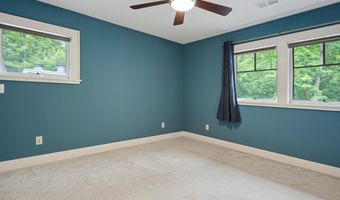 3867 Hawk Crest Rd, Ann Arbor, MI 48103
