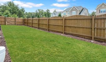 2438 Braxton Wood Ln, Apex, NC 27523