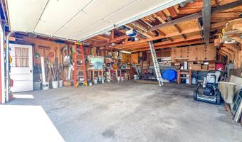 2124 D Ave E, Bismarck, ND 58501