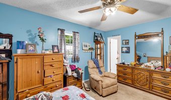 2530 Old Bay Rd, Biloxi, MS 39531