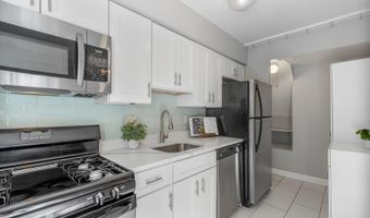 2801 16TH Rd S 2801A, Arlington, VA 22204