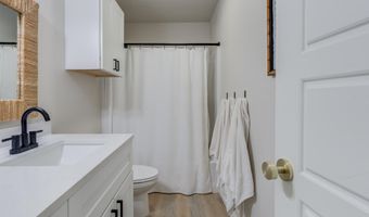 804 2nd St, Abernathy, TX 79311