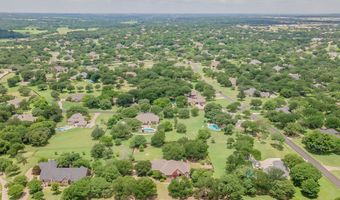 1304 Greenview Dr, Aledo, TX 76008