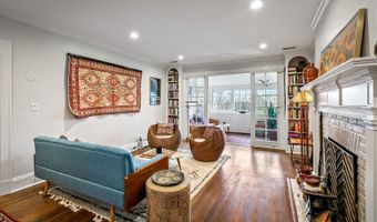 610 SOMERSET Rd 302, Baltimore, MD 21210