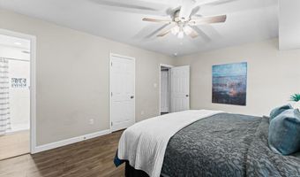 1329 Westbrooke Terrace Dr, Ballwin, MO 63021