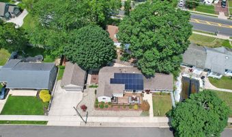 267 W Wyoming Ave, Absecon, NJ 08201