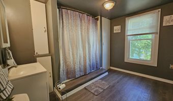 1114 E Michigan Ave, Albion, MI 49224