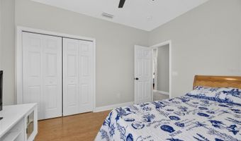 435 MANNS HARBOR Dr, Apollo Beach, FL 33572