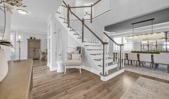 4 Isabella Ct, Atlantic Highlands, NJ 07716