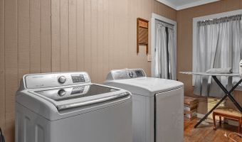 331 Gray St, Belcher, LA 71004