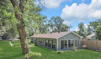 633 Cottonwood Cir, Ashland, NE 68003