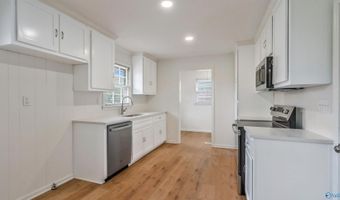 131 Skidmore Dr NW, Arab, AL 35016