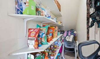 1102 Heritage Ln, Angola, IN 46703