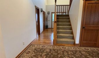 11662 Laketowne Vw, Albertville, MN 55301