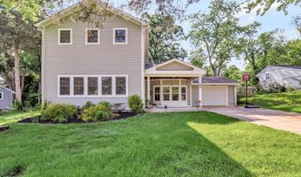 4406 ROUNDHILL Rd, Alexandria, VA 22310