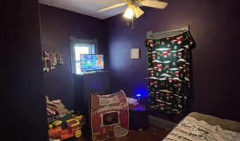 141 W College St, Aurora, MO 65605