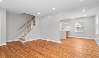 3221 BEAUMONT St, Temple Hills, MD 20748