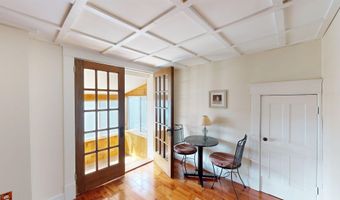 197 S Winooski Ave 4, Burlington, VT 05401
