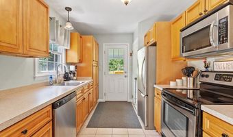 700 New Ipswich Rd, Ashby, MA 01431
