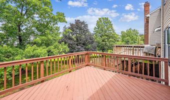 44049 FERNCLIFF Ter, Ashburn, VA 20147