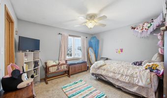 208 13th St SW, Altoona, IA 50009