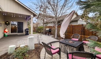 21281 Bellflower Pl, Bend, OR 97702