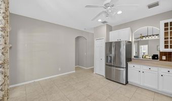 208 OCEANIA Ct, Apollo Beach, FL 33572