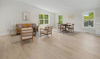 2902 VISTA St NE, Washington, DC 20018