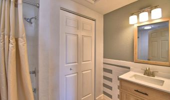 208 CENTER St, Auburndale, FL 33823
