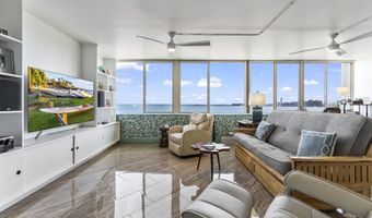 111 KAHULUI BEACH Rd A426, Kahului, HI 96732
