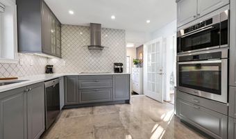 5001 W CEDAR Ln, Bethesda, MD 20814