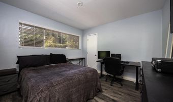 5700 Baltimore Dr 215, La Mesa, CA 91942