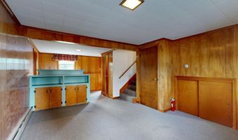 8 Fahi Pond Rd, Anson, ME 04958