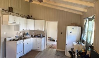 34 E Mapleshade Ln, Beesleys Point, NJ 08223