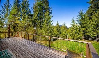 407 Spyglass Hill Rd, Careywood, ID 83809