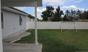 796 S Von Elm Dr, Blackfoot, ID 83221