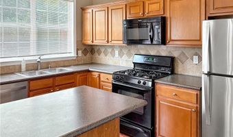 1384 Thornborough Dr, Alpharetta, GA 30004