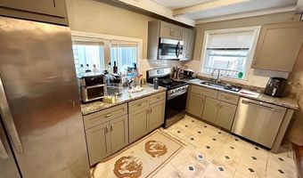 401 W 4th St, Boston, MA 02127