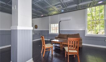 82 COURT Sq, Alexander City, AL 35010